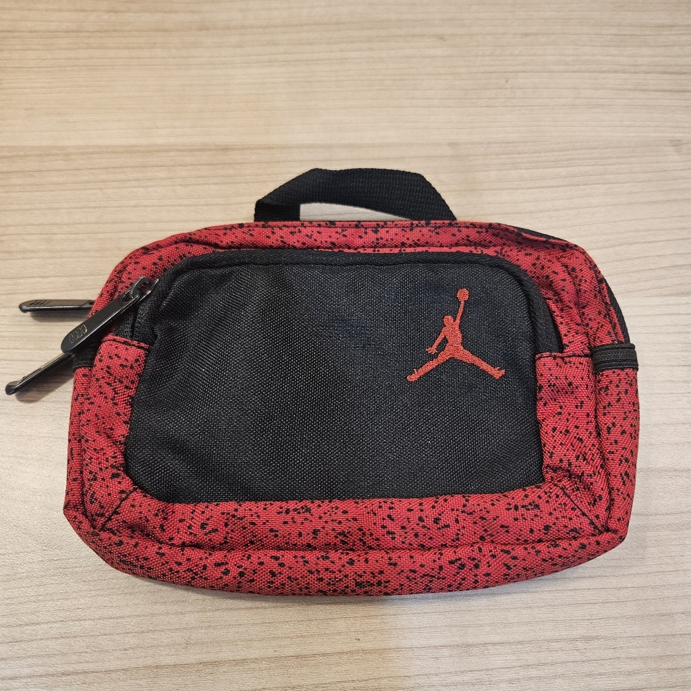 Vintage Jordan unisex zipper bag